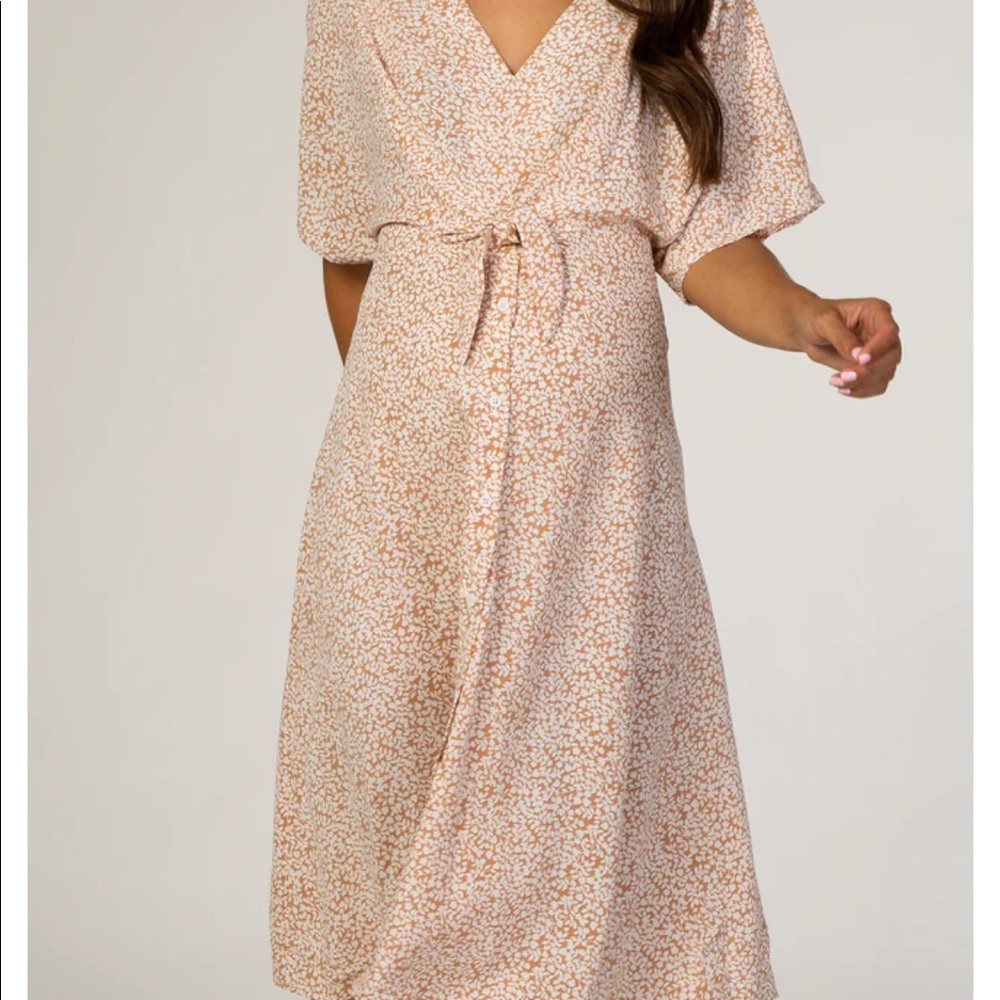 NWT PinkBlush Faded Rust Printed V-Neck Drop Shoulder Maternity Dress